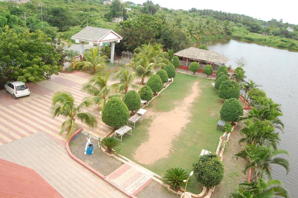 ديو Hotel Krishna Park Resort المظهر الخارجي الصورة